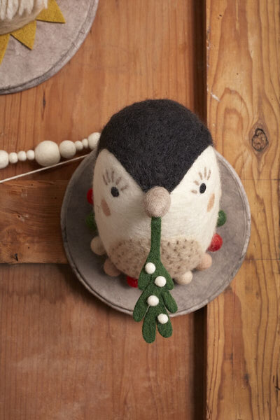 Winter Buddy Wall Mount Penguin