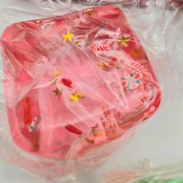 Christmas Confetti Cube Squeeze Toy –Maltose Sensory Squishy