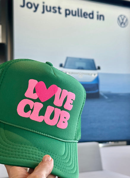LOVE CLUB trucker hat
