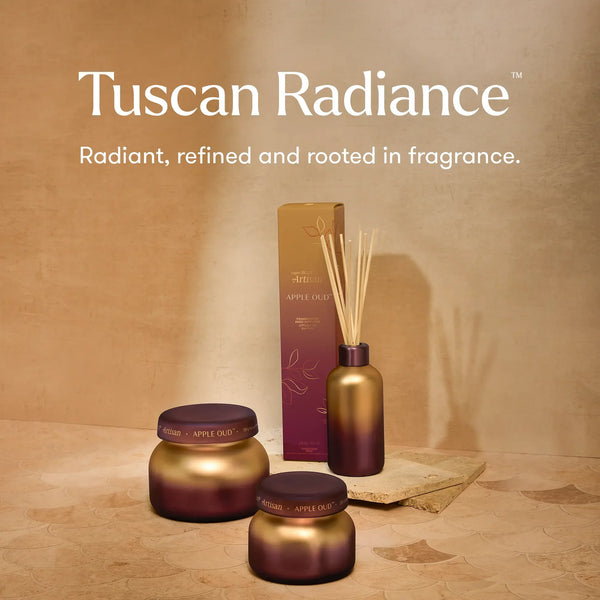 Apple Oud Tuscan Radiance Signature Candle