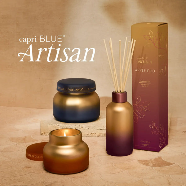 Apple Oud Tuscan Radiance Signature Candle