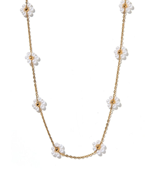 Linny Co Necklaces