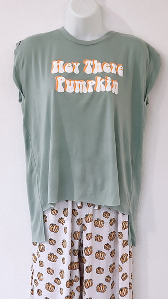 Hey There Pumpkin women's tee