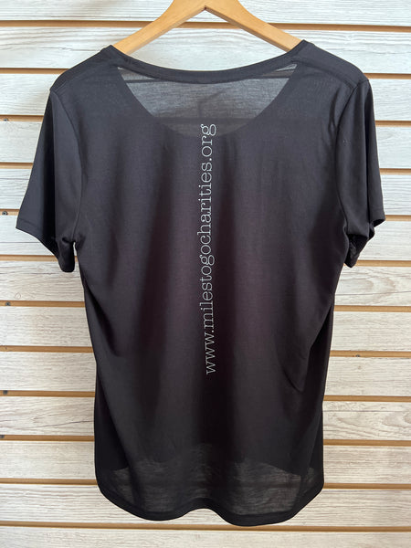 Good Vibez flowy pocket tee