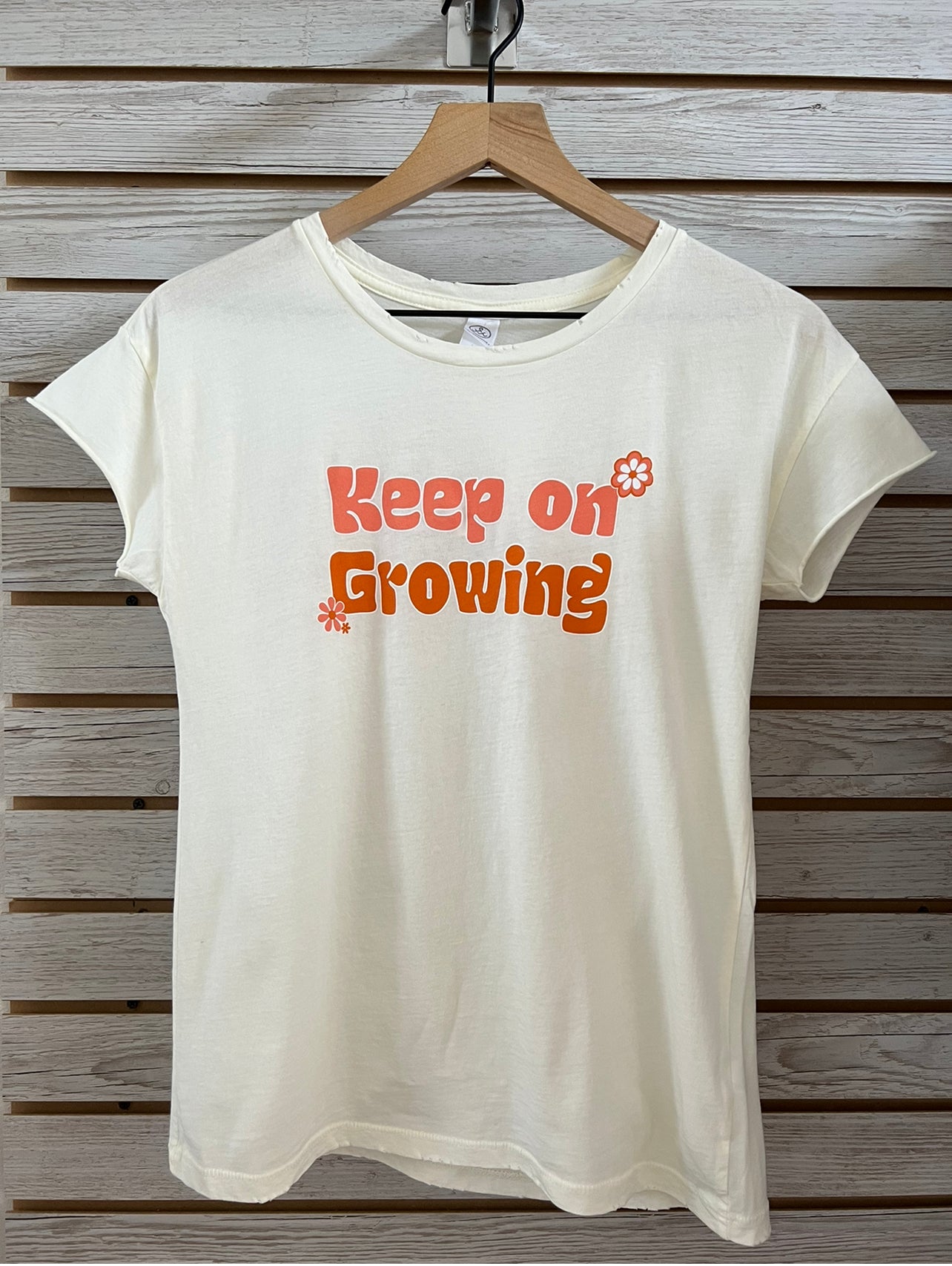 Keep on Growing women’s tee
