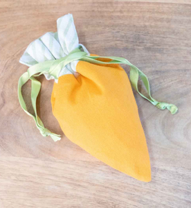 Carrot treat bag